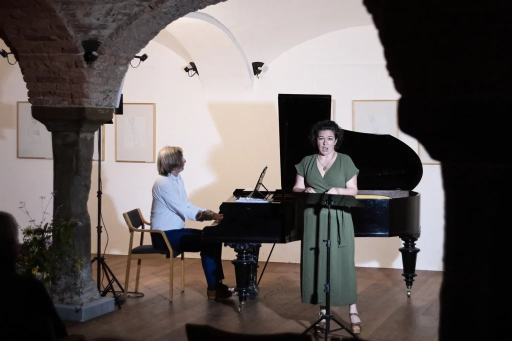 Liederabend im Gewölbesaal – Kulturtage Oberhofen 2025